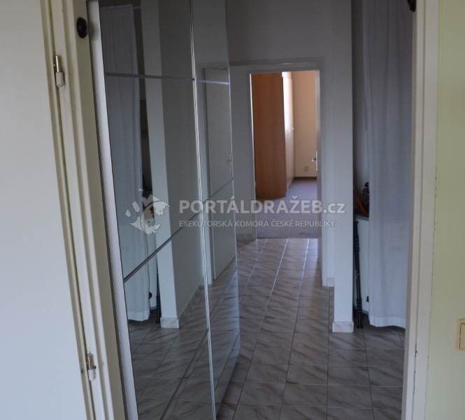 69e881b22dcc5cddb55872d1166cb8f9