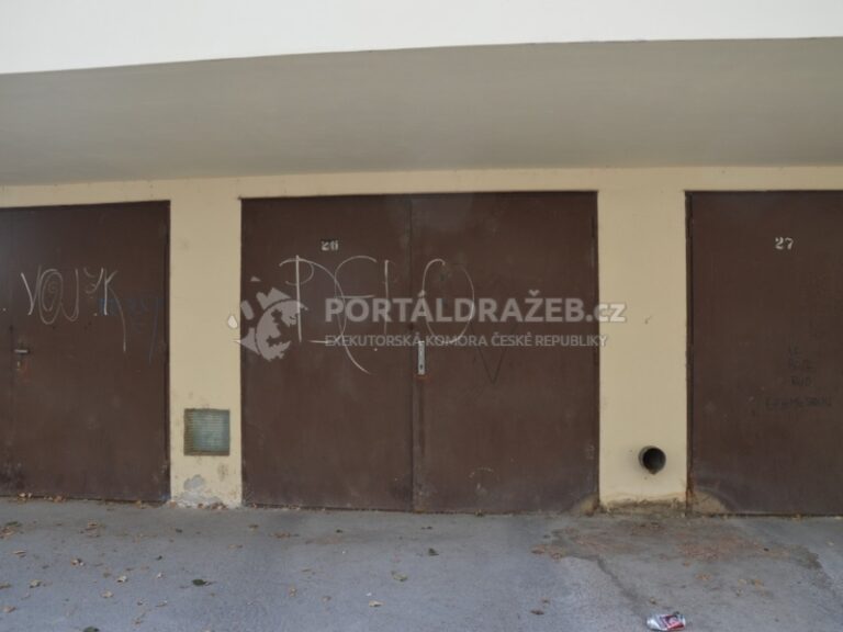 870629ba5dca1e90d4902cb756b7e672